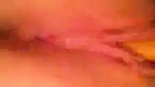 أسيرة شقراء تتعرض لجنس جماعي ويتم تصويرها