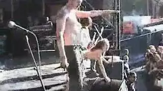 نيج الكس مع الحصان