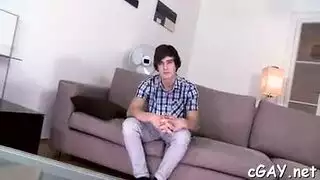 لمزيد من تدق ديك المتشددين