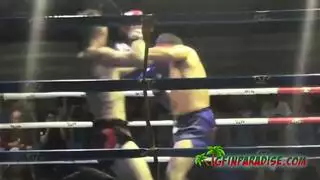 السحاقيات المثيرات يستعدن لحفلة جنس جماعي للبنات