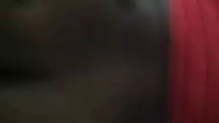 والدة صديقي بضيافتي
