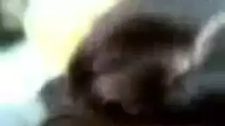 طالبة مع البروفسور