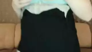نيك بنت بيضة عيونها ازرق