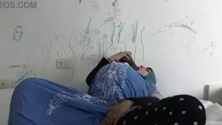 حوامل تركيات في لندن في إيلاج مزدوج