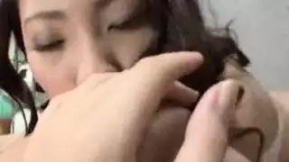 كس مشعر ضخم في جماع إباحي مكثف