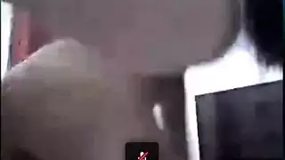 جلسة متعة فموية مع ثدي كبير