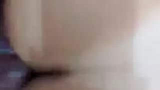 مشهد إباحي مع فتاة هندية ساخنة وشعرها الطويل