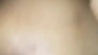 عاهرات آسيويات في جنس صريح مع ترجمات
