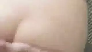 مص إيقاظ لفتاة آسيوية مثيرة