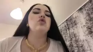 خُدعت للحصول على الماء، وتمت ممارسة الجنس معي بقوة من قبل أخي غير الشقيق