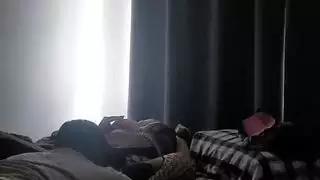 مبلل ومتوحش: الزوج يمارس الجنس معها بعنف