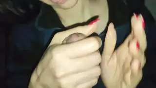 جلسة نكاح متأخرة من مص واستمناء على قضيب كبير