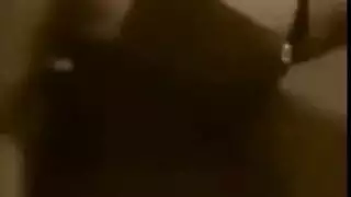 الفتاة المصرية في الملابس الداخلية تخلعها لركوب شرجي قاس
