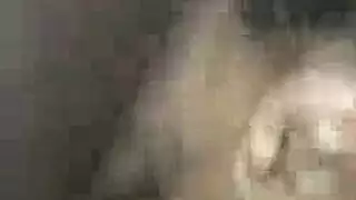 عرض إبوني فردي صريح: ركوب المكنسة حتى النشوة