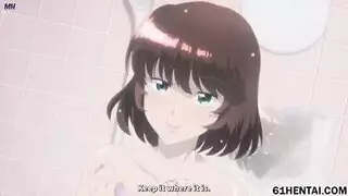 الأنيمي ذات الثدي المتدلي تحصل على ضرب قوي على المكتب
