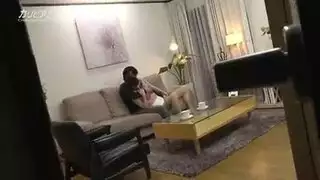 ابتلاع السائل المنوي الأبيض: سر الفتاة المغربية