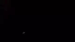 خضوع على حلبة الرقص: داني يأخذه على ركبتيه