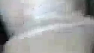 جلسة مشاهدة خفية مع تدليك بظر مثير