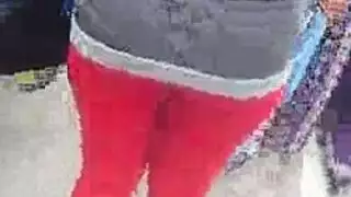 جنس علني في الأحراش: وضعية كلبية خشنة