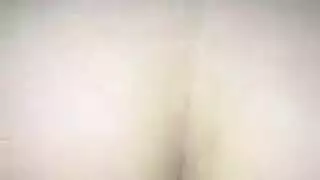 مداعبة شرجية قاسية: ثنائي مثلّي يستكشف الحدود