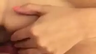 متبادلو الزوجات العرب يغزون جمال لبنانية لعمل جنسي صريح