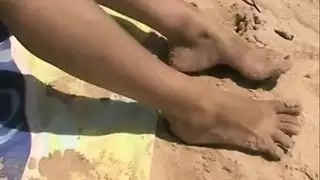 تبول بنات في المرافق العامهqszh3ksg6abe