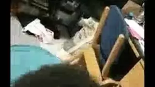مص القضيب يؤدي إلى حركة دسار للمثليات الشقراء