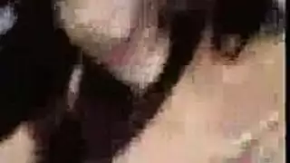 جنس صريح لفتاة آسيوية شابة: لعبة شرجية ومص عميق