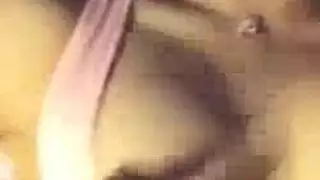 سحاقيات تايلانديات ساخنات في لعق مهبل صريح