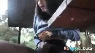 متلصص الكاميرا الخفية: بي بي سي يسجل جلسة ويبكام ساخنة