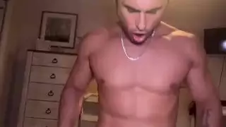فرج ألينا الملاك الضيق يتمدد بقضيب فارسي سميك
