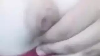 شرموطه عربيه ذات بزاز كبيره تنيك على الكاميرا بدون واقي