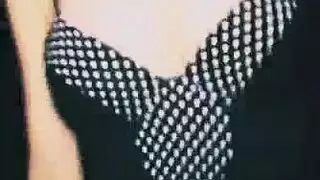 حفلة جنس مراهقة مع أثداء طبيعية ضخمة