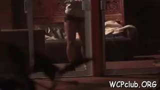 التقيؤ على قضيب سميك إباحية مص