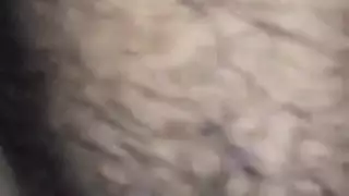 تدريب شرجي لزوجة منزلية مطيعة: دخول خلفي عنيف