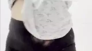 فحص الهوية يتحول إلى جلسة نيك صريحة