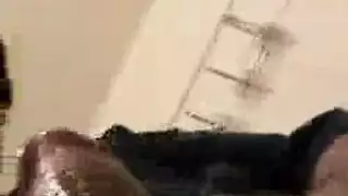 شقراء غير محبوبة تأخذ قذفًا داخليًا عميقًا من فحل مثير