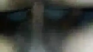 فم شقراء يمتلئ بقضيب إباحي يتسرب