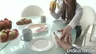  بعد حشوه، يحصل على حفلة فم جاثية