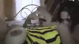 سكس رباعي بين رجلين وامرأتين مترجم