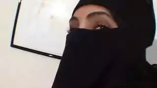 تمرد الثعالب العربيات الإباحي: مجلد جنس خام