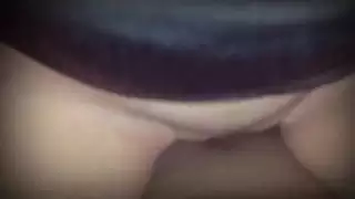 اركبني بقوة: توسل فتاة مراكش الإباحي لحبيبها السعودي