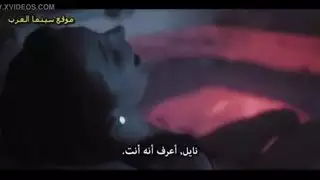 أفلام جنسية صريحة في حوض الاستحمام مع فتاة مثيرة عارية