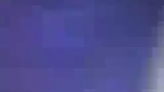 شقراء بمؤخرة ممتلئة تتعرض للهيمنة في فيلم إباحي صريح