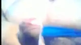 فاتنة بوليوود ممتلئة الصدر تأخذ القضيب الأسود بقوة
