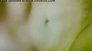 الأم العربية ذات الصدر الكبير تظهر كيف تأخذه في المؤخرة