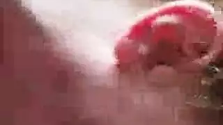 صوفيا المشاغبة لا تستطيع مقاومة جلسة إباحية في الحظيرة مع حبيبها
