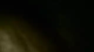 لويزا تفرز مهبلها المثير المنزلق