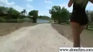ممارسة جنس قاسية على وجه فتاة منحرفة