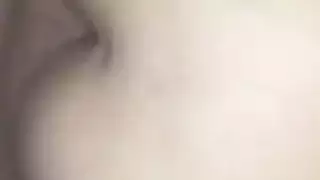 قذف على أثداء تركية بعد جنس سيارة شديد